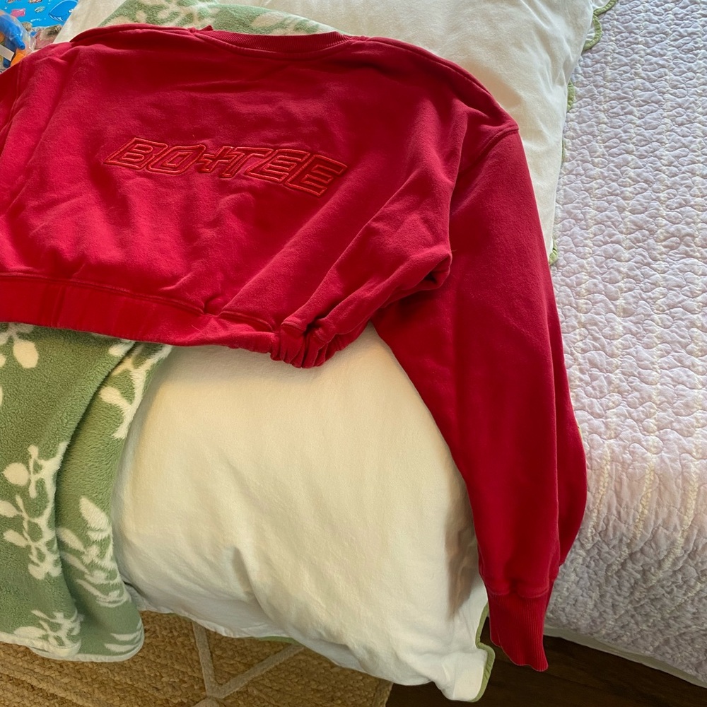 Bo+Tee Red Cropped Bubble Sweatshirt - Picture 5 of 6